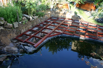 La cration et construction d'une terrasse en bois - Les cadres latraux   9 