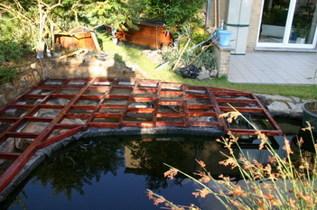 La cration et construction d'une terrasse en bois - Les cadres latraux   14 